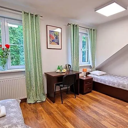 Bed & Breakfast Petite Charlotta Jedlina-Zdroj