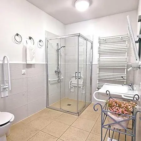 Bed & Breakfast Petite Charlotta Jedlina-Zdroj